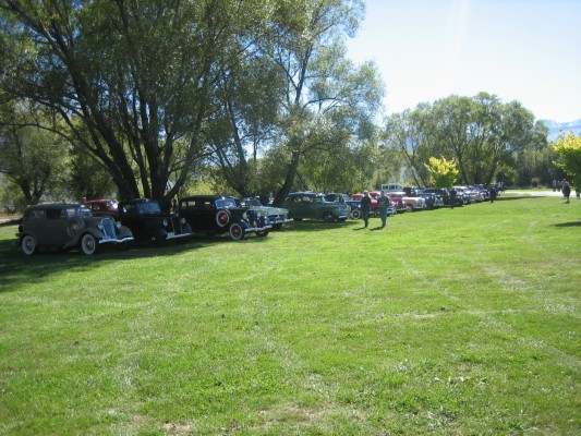 144_glenorchy_easter_ford meeting.JPG
