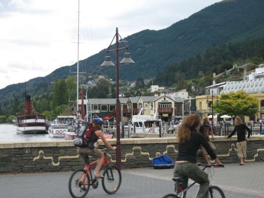 155_queenstown1.JPG